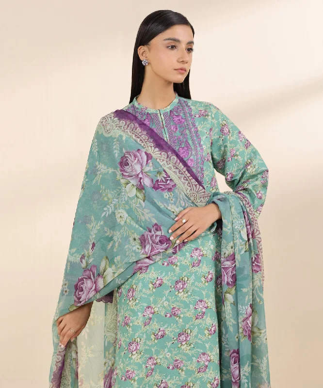 3 Piece - Embroidered Khaddar Suit